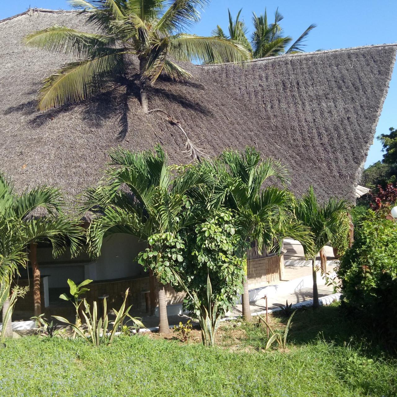 Travellers Inn Resort Malindi Kijiwetanga Exterior foto