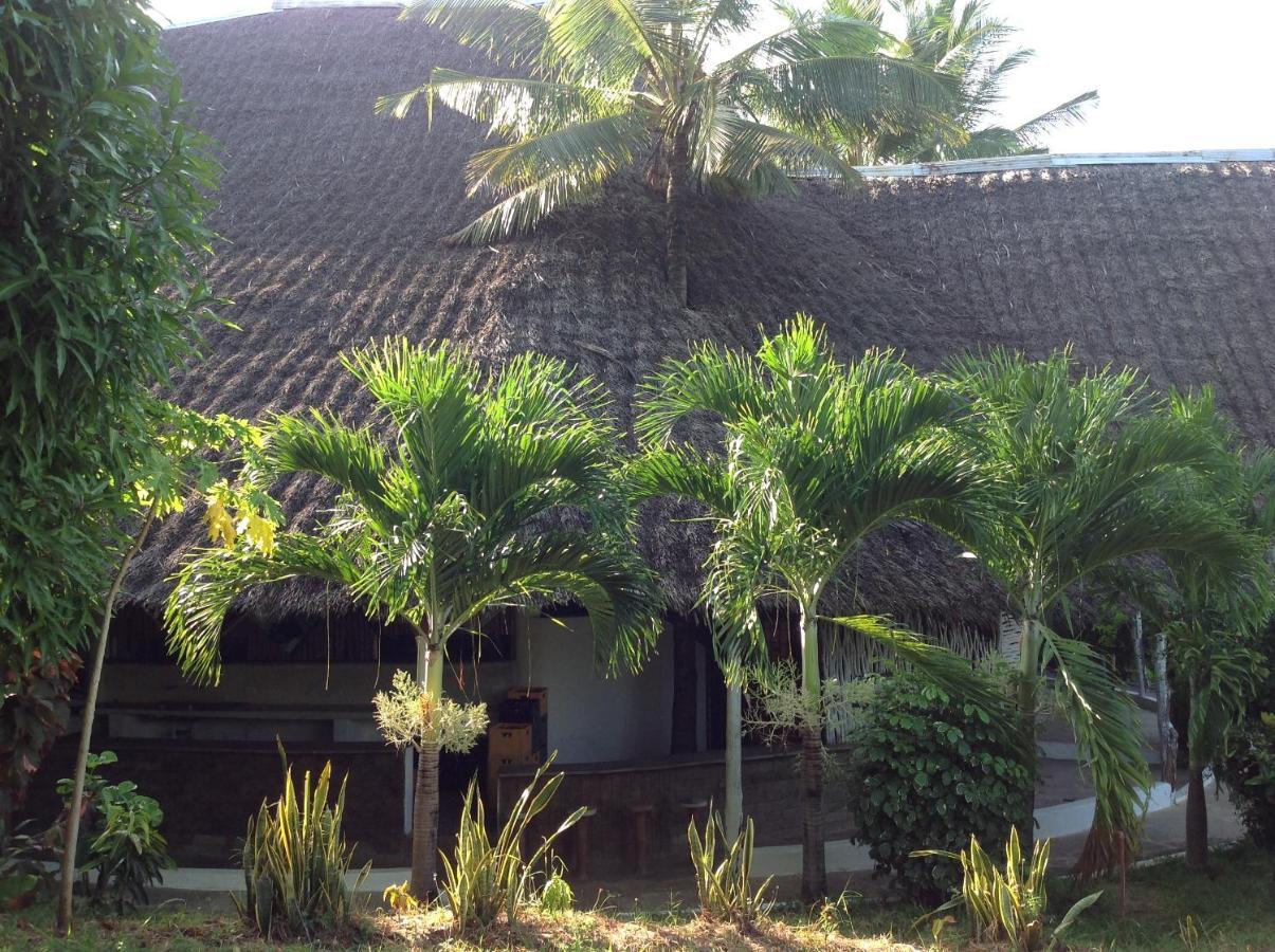 Travellers Inn Resort Malindi Kijiwetanga Exterior foto